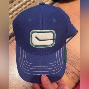 Vintage Vancouver Canucks Cap